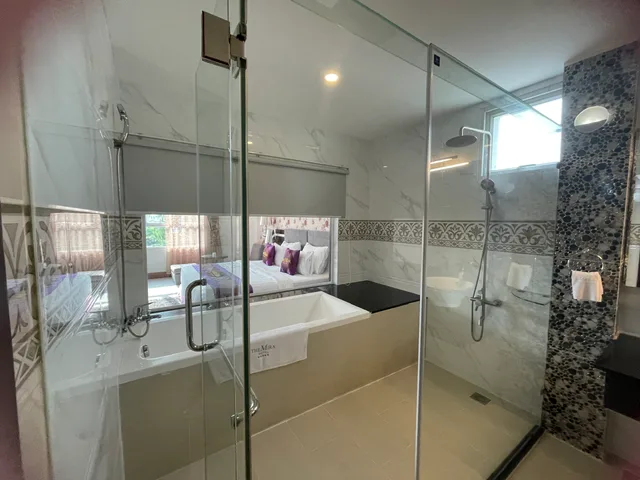 جناح تنفيذي بسرير كينج، The Mira Boutique Hotel 2/3