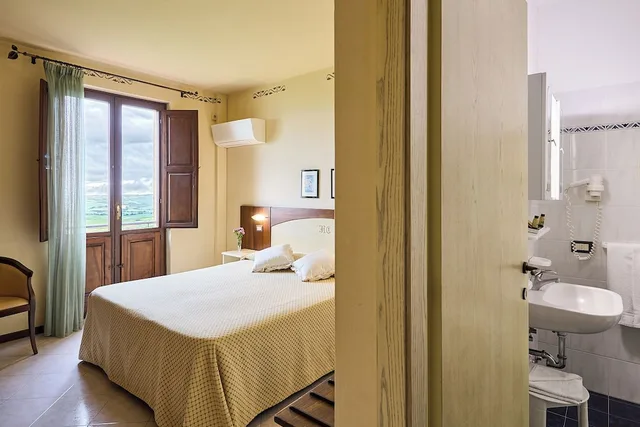 غرفة سوبيريور بسرير مزدوج أو سريرين منفصلين، Hotel dei Capitani 8/8