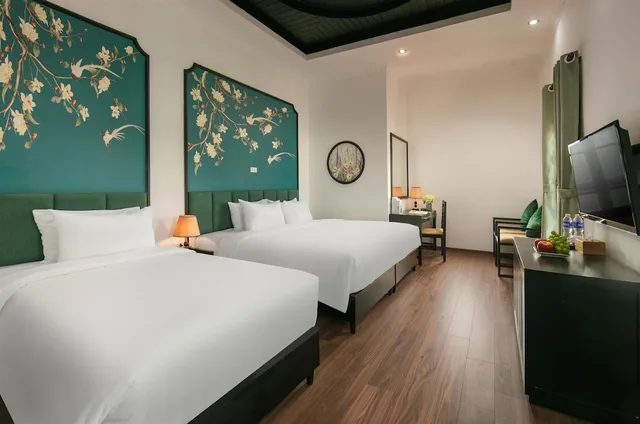 جناح عائلي بسرير كينج وسرير فردي بإطلالة على المدينة، Hanoi Posh Hotel 8/10