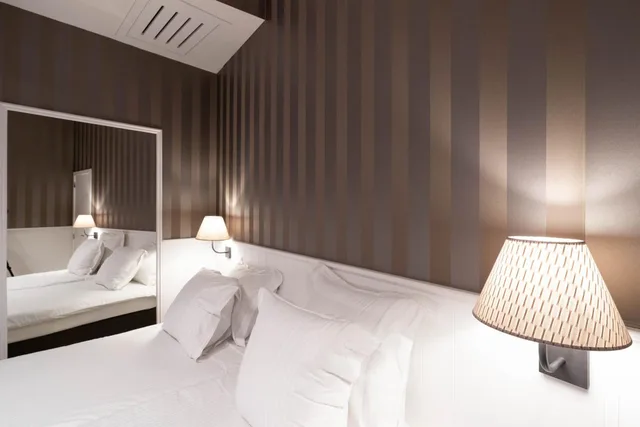 غرفة قياسية بسريرين منفصلين، Hotel Du Theatre 4/6