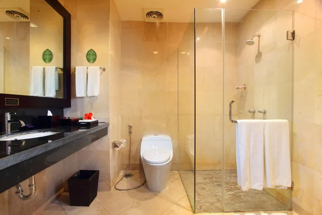 غرفة ديلوكس بسرير كينج بإطلالة على المسبح، Best Western Resort Kuta 3/3