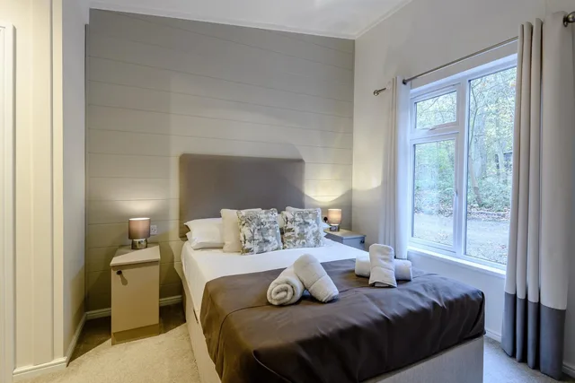 Lodge, 4 Beds, 2 Double Beds، Best Western Plus Kenwick Park Hotel 2/3