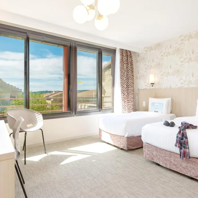 غرفة بسريرين منفصلين، Hotel Kyriad Avignon Palais des Papes 10/10
