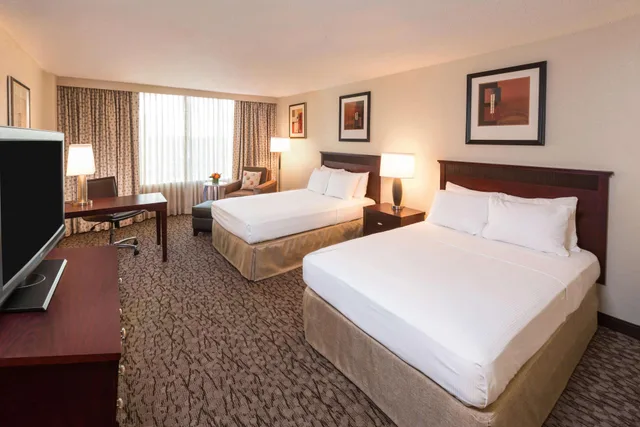 Room, Double Bed, Doubletree By Hilton Hotel Lafayette 1/3