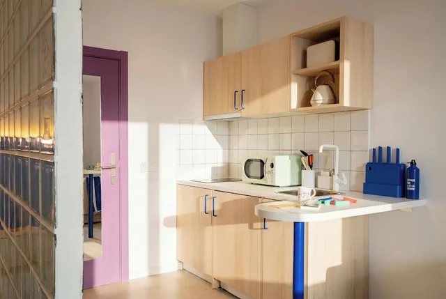 Studio, Queen Bed, Pool Side, Sofa, Terrace، Coral Star Apartments 9/9