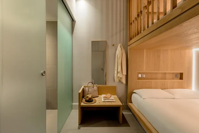 cocoon 4، Zedwell Piccadilly Circus 8/10