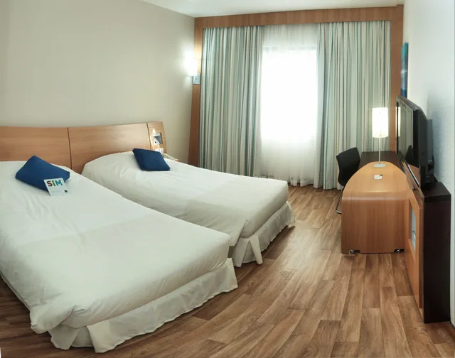 غرفة سوبيريور بسريرين منفصلين، Novotel Porto Alegre Tres Figueiras 6/9