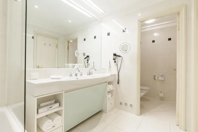 Salzburg, Style, Deluxe, Traditional, King Bed، Imlauer Hotel Pitter Salzburg 6/7