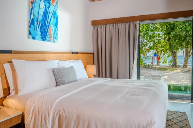 Four Bedroom Beach Pool Villa, Avani Plus Barbarons Seychelles Resort 3/4