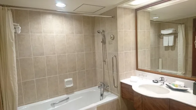 جناح بسرير مزدوج بغرفة نوم واحدة، Evergreen Laurel 2/2
