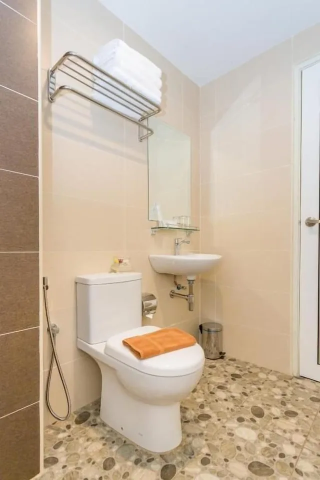 Superior, Twin Beds, No Window، Orkid Inn Mahkota Cheras 2/3