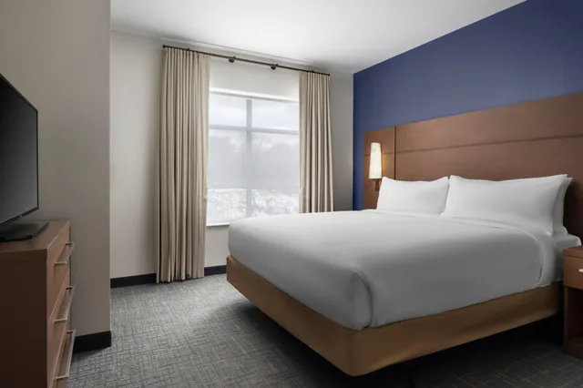 جناح بسرير كينج بغرفة نوم واحدة مع أريكة، Inn at Bellefield / Hyde Park 1/10