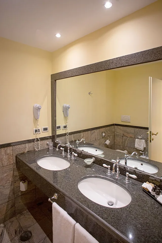 غرفة ديلوكس رباعية، Villa Tuscolana Park Hotel 3/4