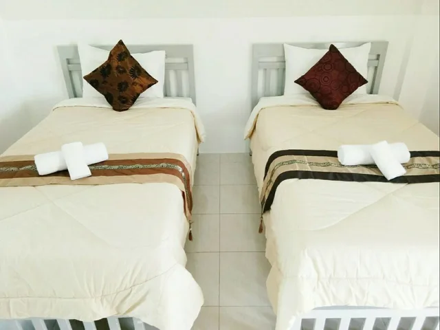 غرفة قياسية بسريرين منفصلين، Rueangrat Hotel 6/9