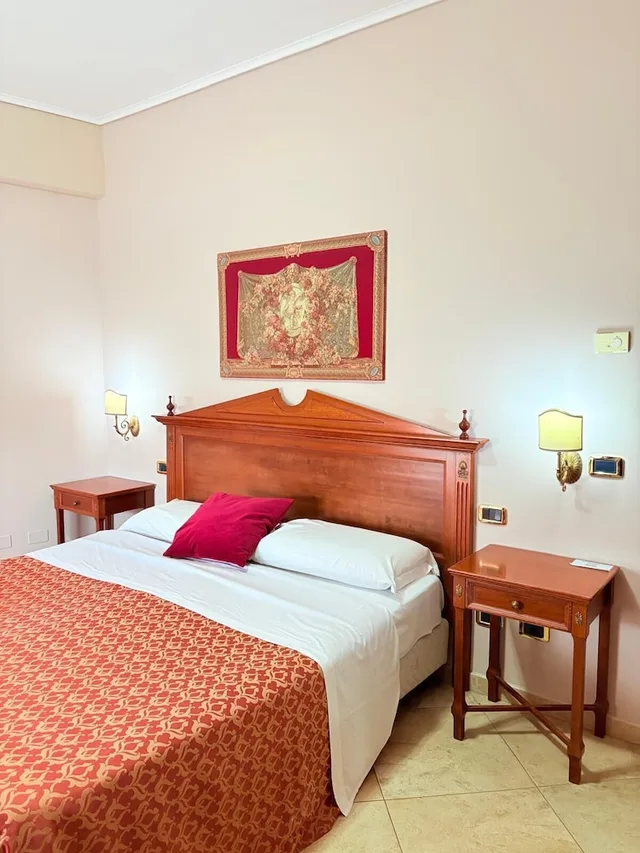 Economy, Double Bed, Hotel D Apos Angelo Palace 2/10