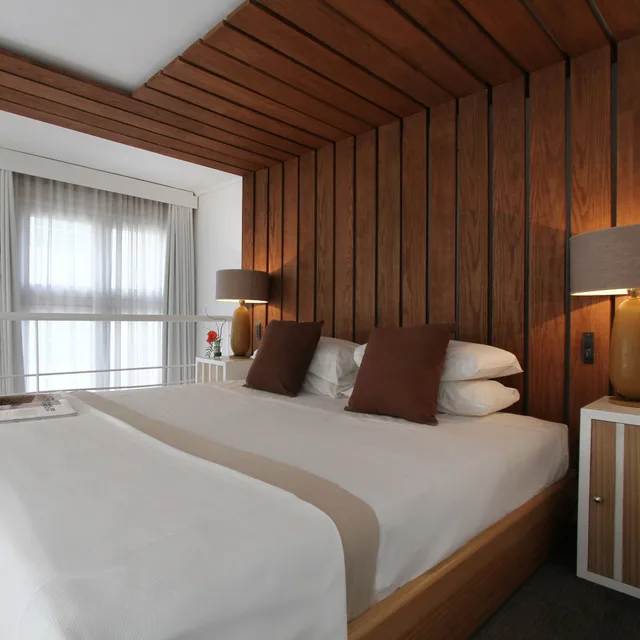 Room, Triple, Htl 9 De Julio Bs As 1/5