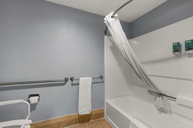 Standard, Double Bed, Best Western Moreno Hotel & Suites 6/6