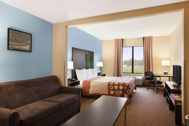 جناح استوديو بسرير كينج للمدخنين لذوي الإعاقة، Super 8 by Wyndham Pennsville/Wilmington 1/1