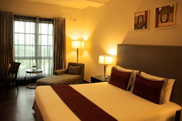 Neo, Classic, Double Bed، The Pllazio Hotel 2/5