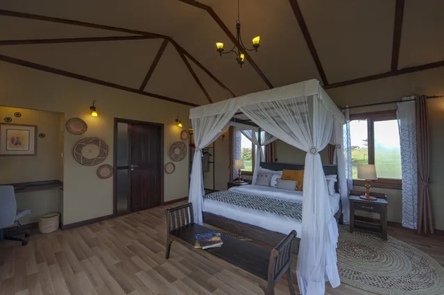 غرفة تنفيذية بسرير كوين، Serengeti Sametu Camp by Karibu Camps & Lodges 3/10