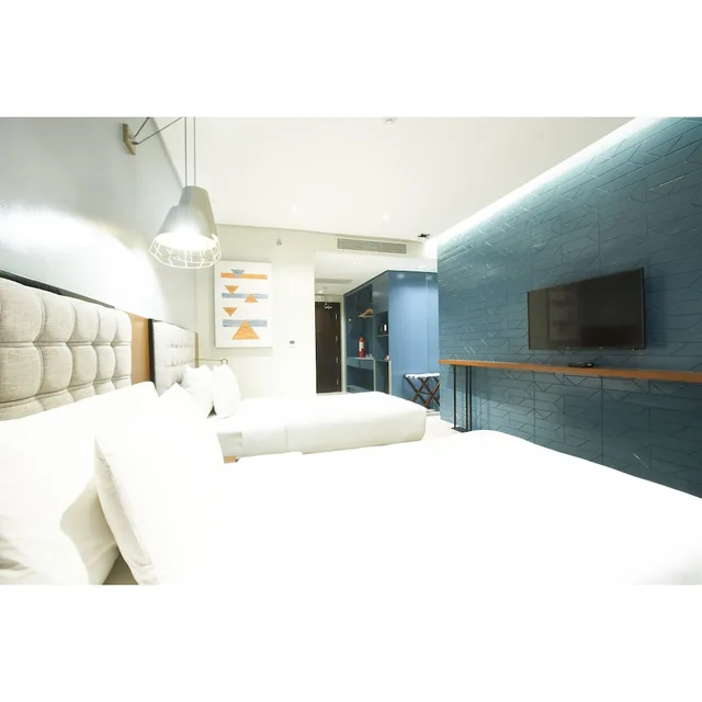 Deluxe, Twin Beds, Summit Galleria Cebu 7/8