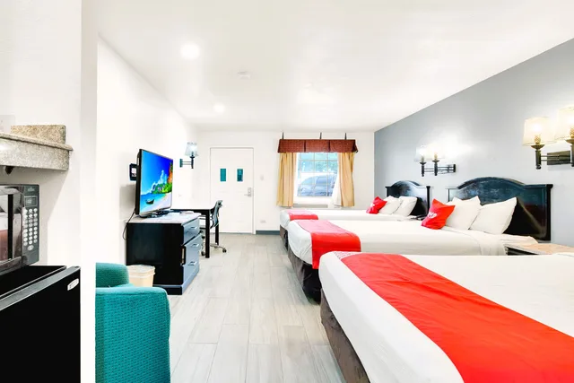 غرفة بسريرين كوين، Three Rivers Executive Inn & Suites By OYO 1/7