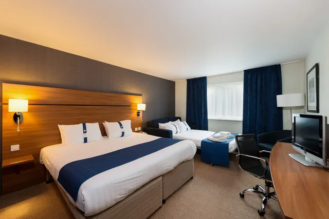 Standard, Double Bed, Accessible, HOLIDAY INN EXPRESS SHREWSBURY 4/10