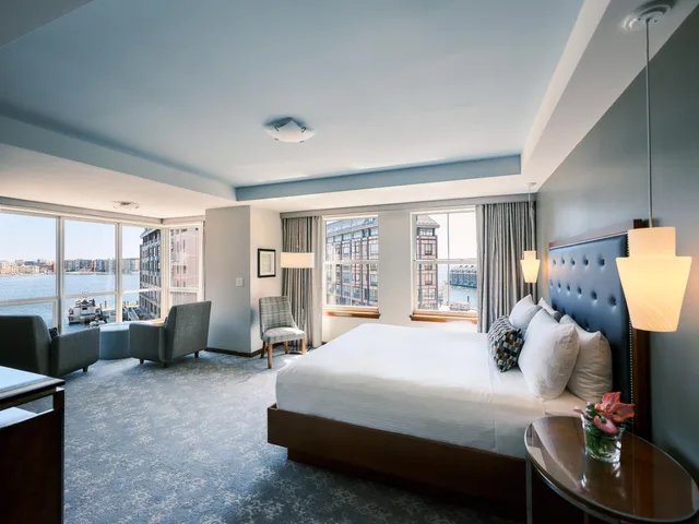 جناح جونيور، Battery Wharf Hotel Boston Waterfront 1/1
