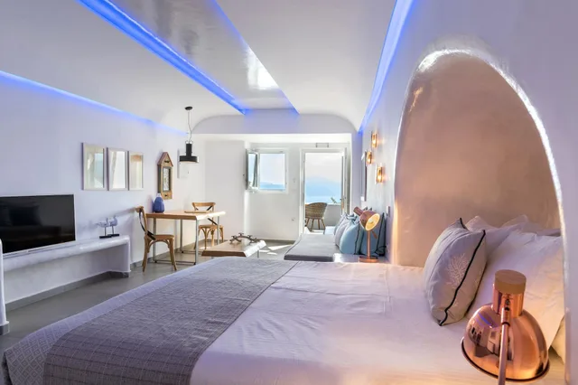 Suite, Caldera View, Hot Tub، Secret Legend Suites - Adults Only 2/2