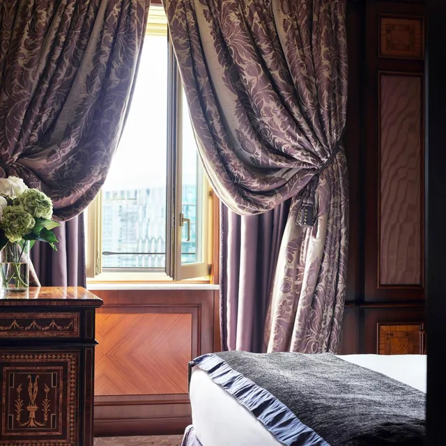 جناح جونيور بسرير كينج، Hotel Principe Di Savoia 2/5