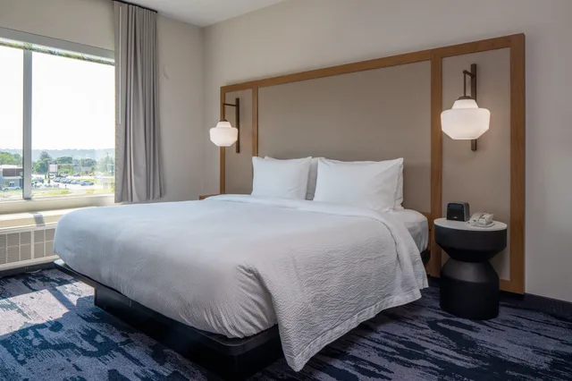 جناح بسرير كينج مع أريكة، Fairfield Inn & Suites by Marriott Somerset 2/5