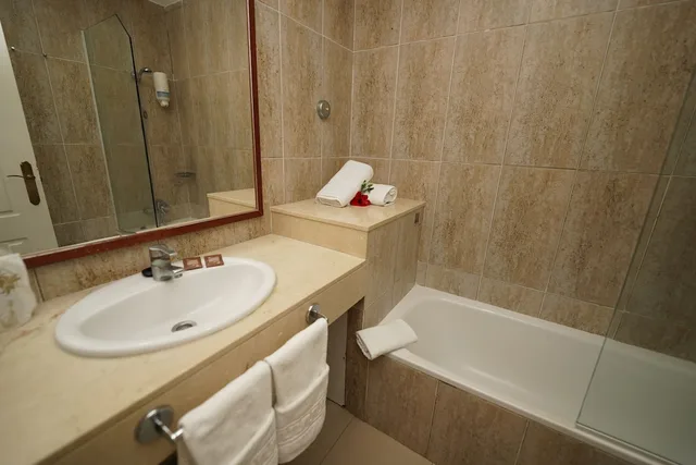 استوديو بسريرين منفصلين، RF Astoria - Adults Only 3/5