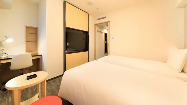 غرفة قياسية مفردة بسريرين منفصلين للمدخنين، Richmond Hotel Tokyo Suidobashi 1/1