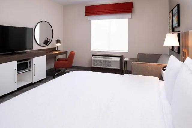 Room, Multiple Beds, Accessible، Hampton Inn & Suites Buena Park 3/6