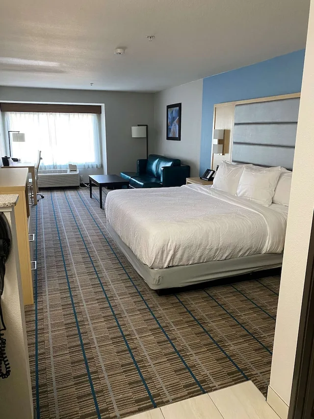 Standard, King Bed, Sofa, Accessible, Best Western Brigham City Inn & Suites 1/4