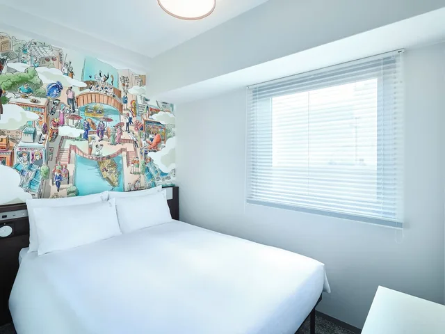 غرفة قياسية بسرير كوين، Garner Osaka Honmachi Station, an IHG Hotel 1/7