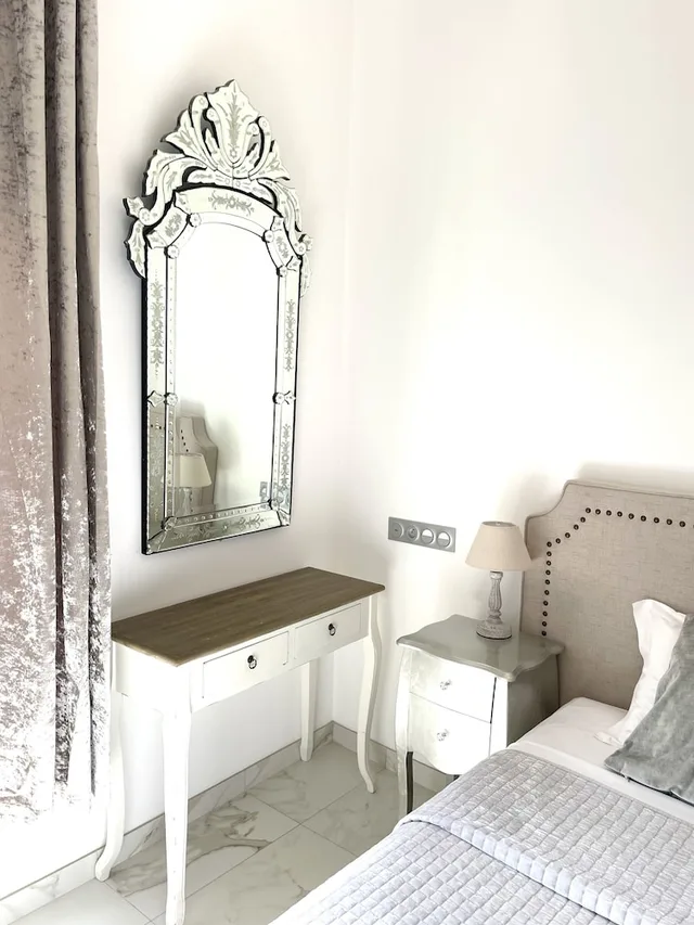غرفة بسرير مزدوج بإطلالة على البحر، Hotel Normandy 5/5