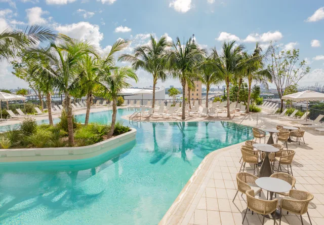 2 Bedrooms, Residence, Partial Water View, Kitchen، Gale Miami Hotel and Residences 1/1