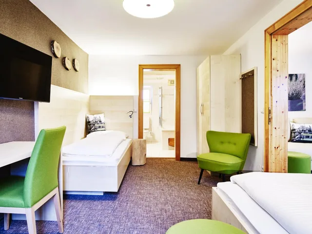 جناح بغرفتي نوم، Das Grune Hotel Zur Post - 100 Bio 6/10
