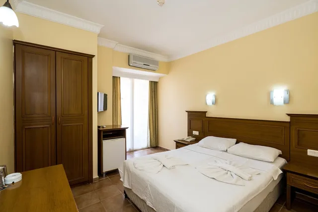 غرفة قياسية ثلاثية بثلاثة أسرّة، Miray Hotel 3/4
