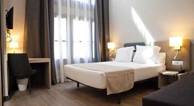 غرفة سوبيريور بسرير مزدوج أو سريرين منفصلين، May Ramblas Hotel 2/2