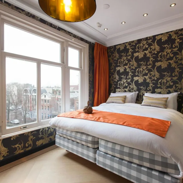 غرفة ديلوكس ثلاثية، Amsterdam Canal Hotel 1/6