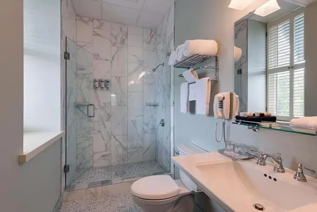 غرفة ديلوكس بسرير كينج، Nicollet Island Inn 4/5