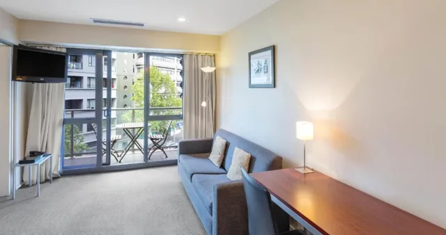 Apartment, Double Bed, City View, The Chancellor on Hobson 1/1