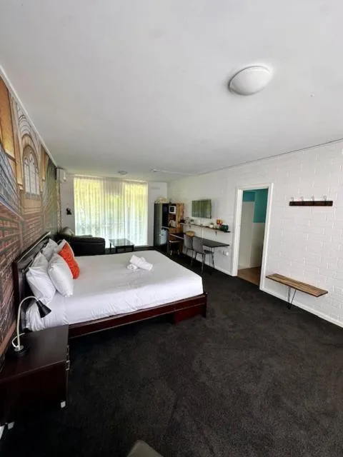 غرفة قياسية بسرير كينج، The Lyndoch Motel 3/9