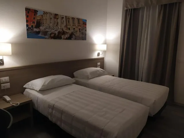 غرفة بسرير مزدوج أو سريرين منفصلين، Hotel Domus Aurelia 2/4