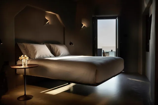 Honeymoon, Suite, King Bed, Sunset View, Outdoor Jetted Tub, Sofa, Plunge Pool, Kivotos Santorini 2/2
