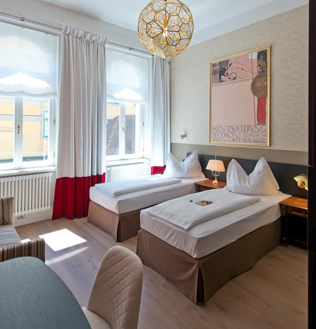 غرفة بمنطقة جلوس، Hotel Beethoven Wein Formerly Bw Hotel Beethoven 8/10
