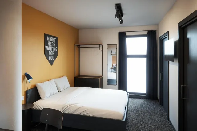 غرفة بسرير كوين، The Social Hub Madrid 1/3