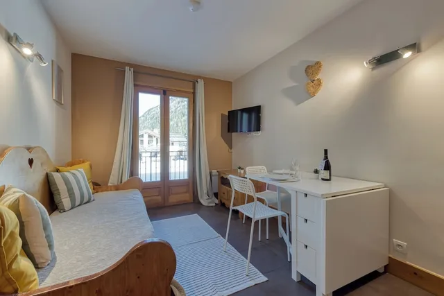 شقة عائلية بسرير مزدوج بشرفة بغرفة نوم واحدة مع أريكة، Residence & Spa Vallorcine Mont-Blanc 6/9